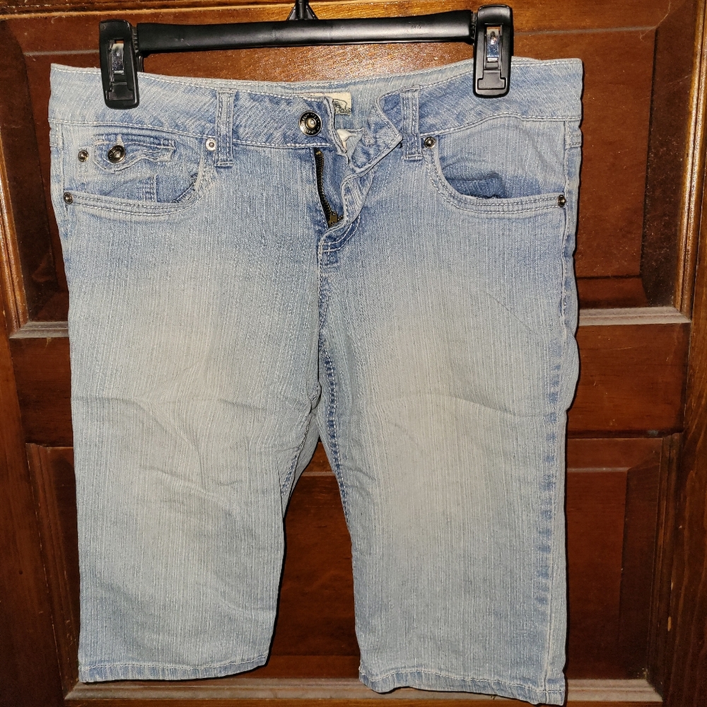 YMI Lightwash Low Rise Bermuda Shorts